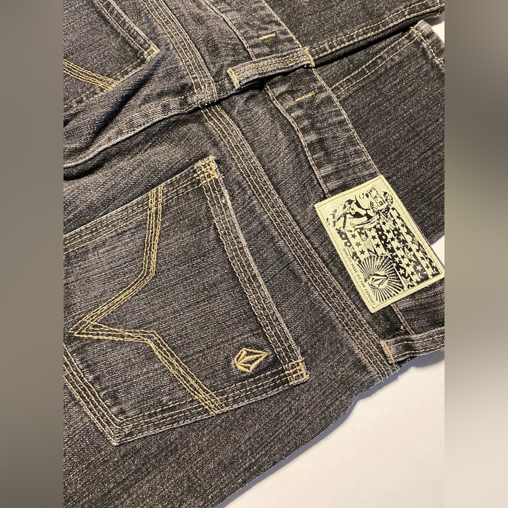 Volcom Women’s Jeans. Size 5.